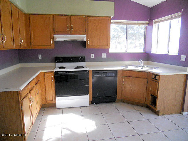 1055 North Recker Road, Unit 1229 Mesa, AZ 85205 - Photo 23 of 33 023-290734 - kitchen 4