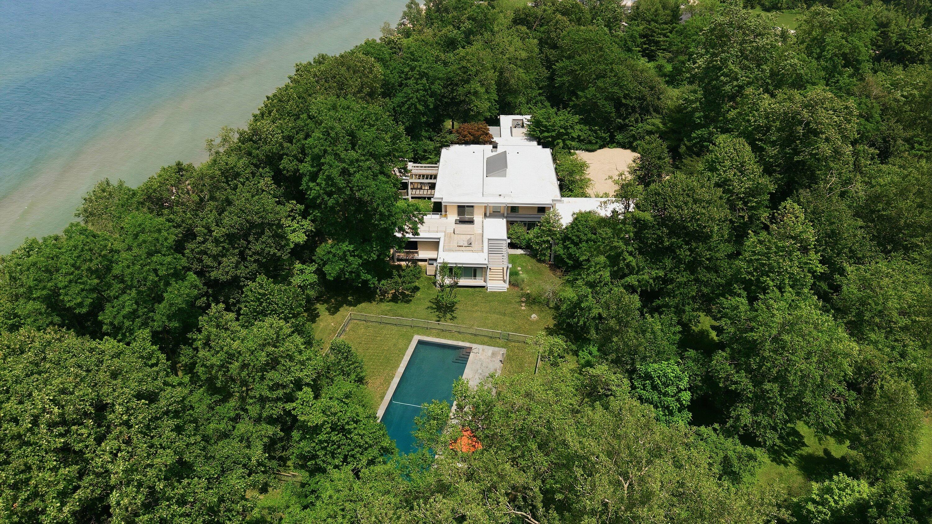 1600 Rocky Gap Road Benton Harbor, MI 49022 - Photo 6 of 42 Rocky Gap Estate