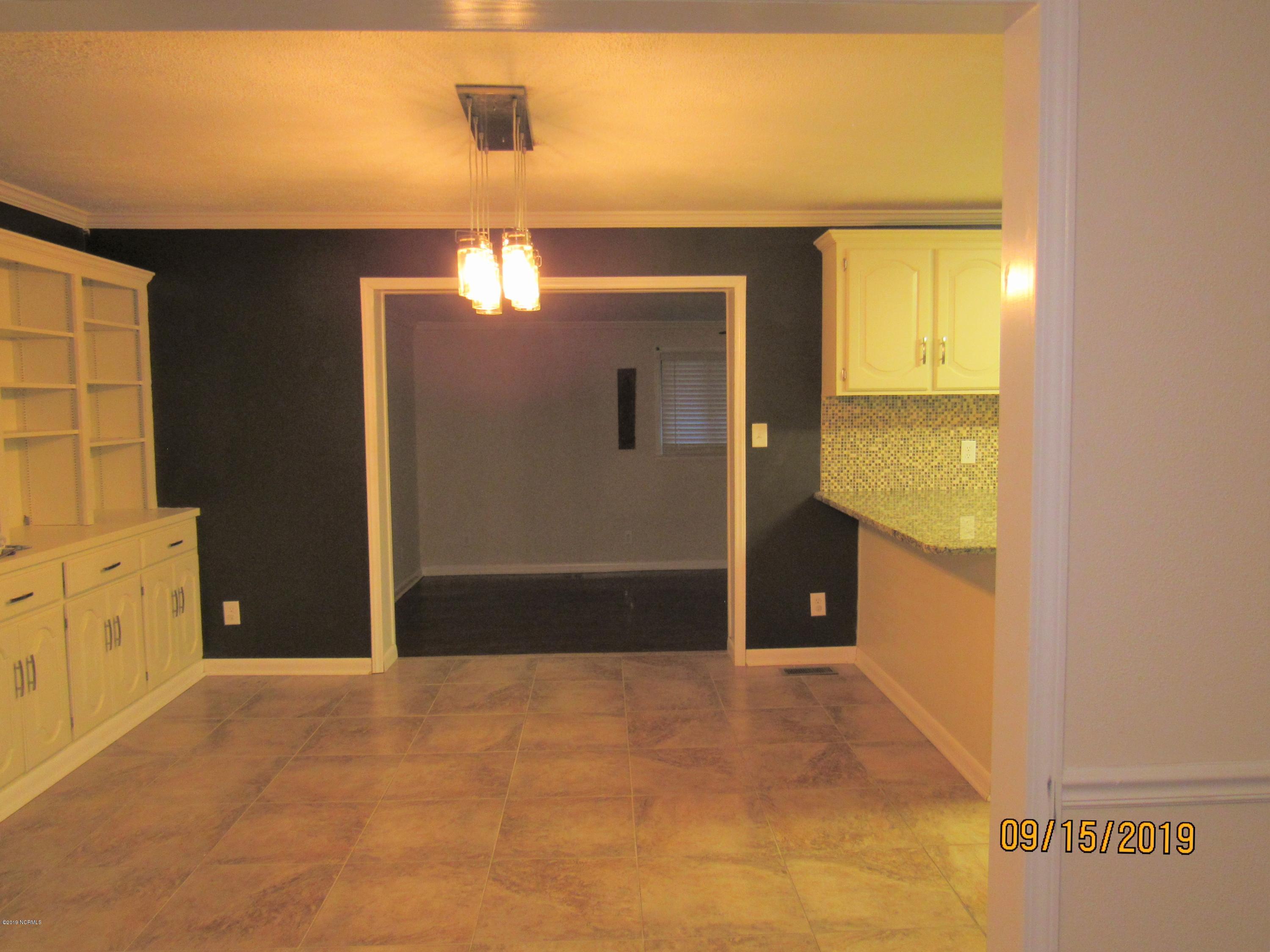 234 Country Club Road Whiteville, NC 28472 - Photo 14 of 23 IMG_5550