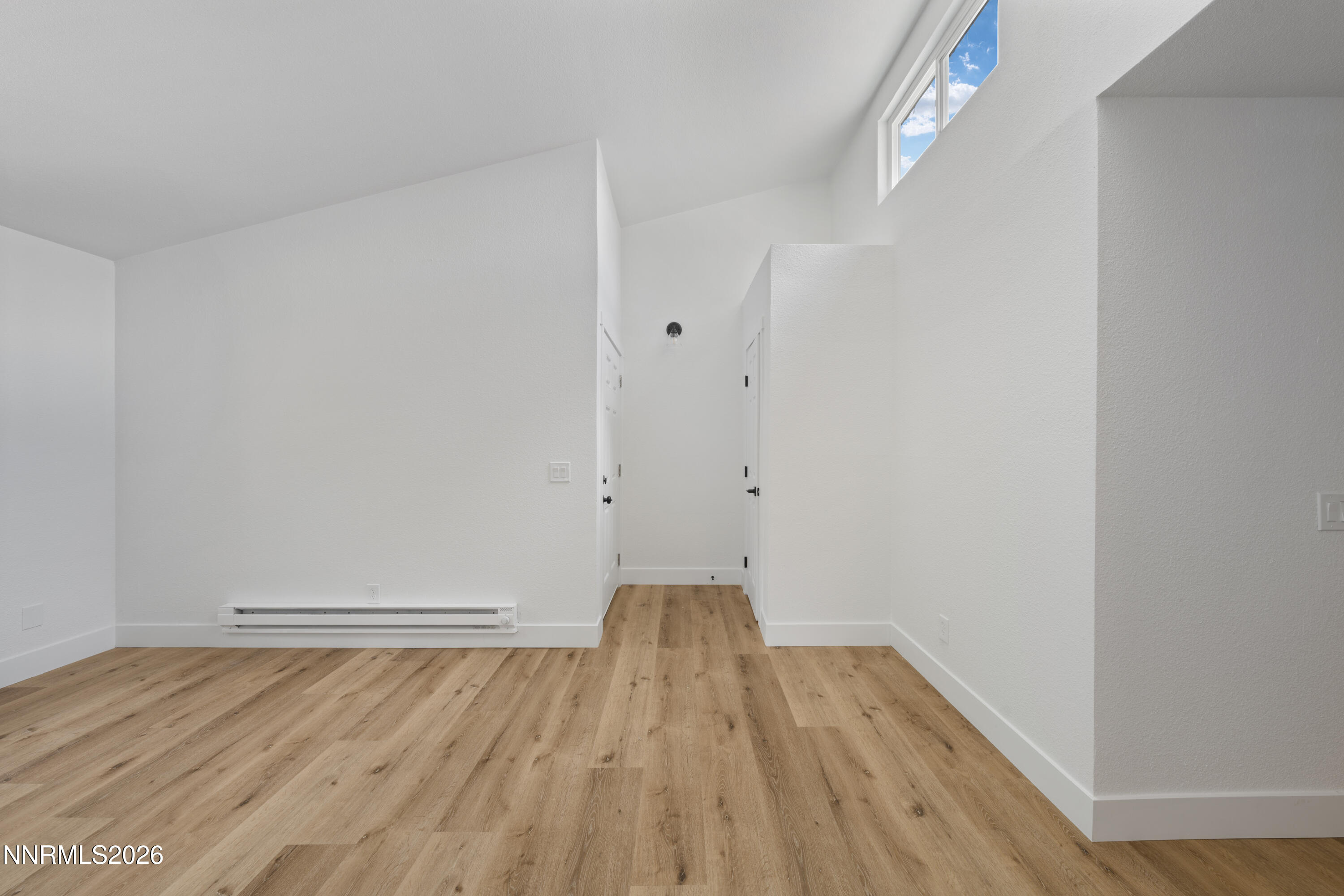 2080 Highview Court, Unit 6 Reno, NV 89512 - Photo 17 of 40 A7V08383