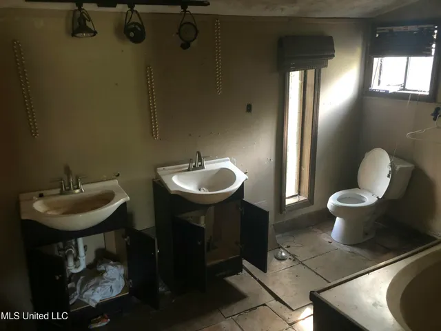 $70,000 | 4080 Lake Road, Jackson, MS 39212