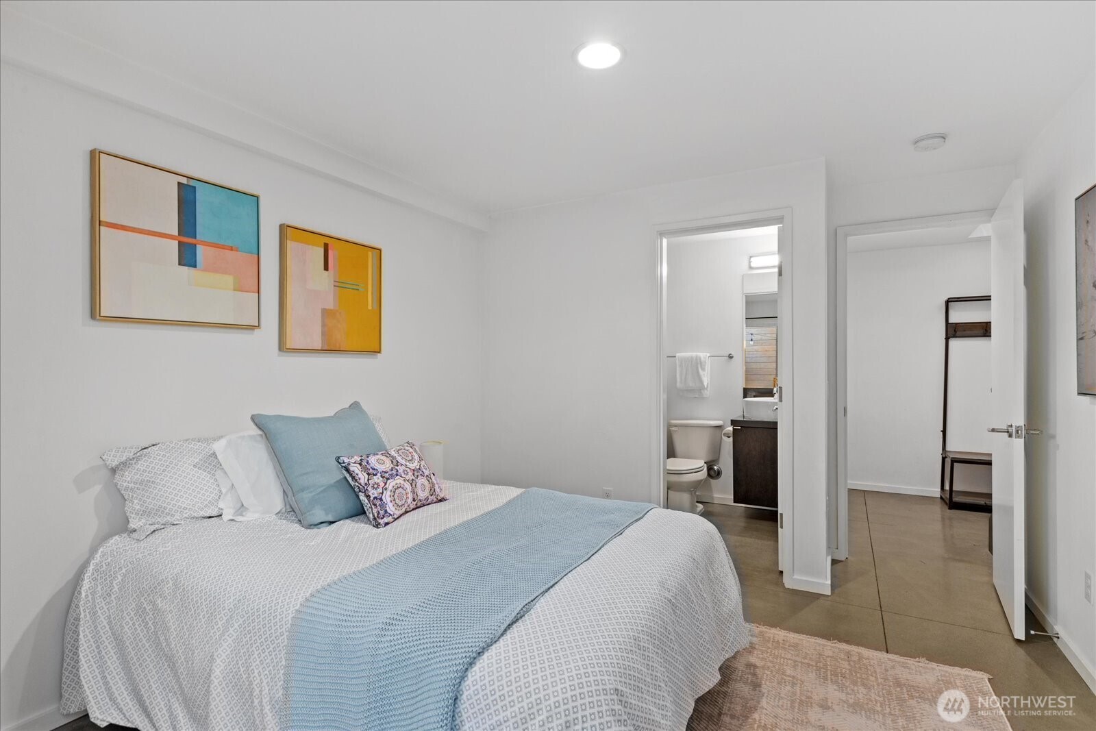 3646 36th Avenue South, Unit A Seattle, WA 98144 - Photo 4 of 34