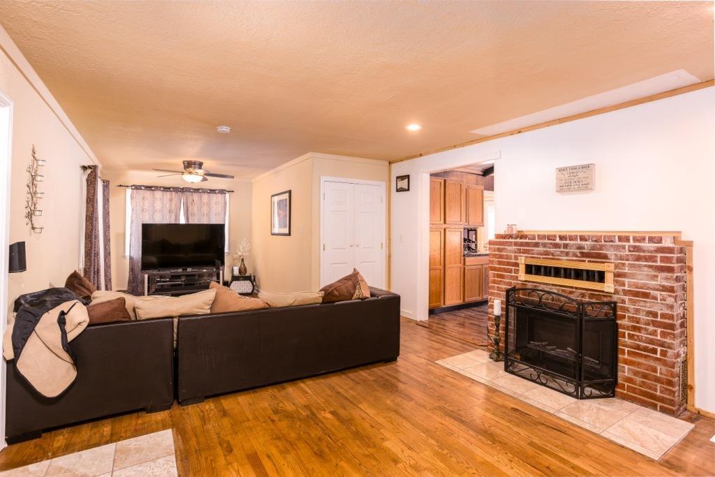 657 Southwest Balsam Road Grants Pass, OR 97526 - Photo 2 of 20 Additional Photo