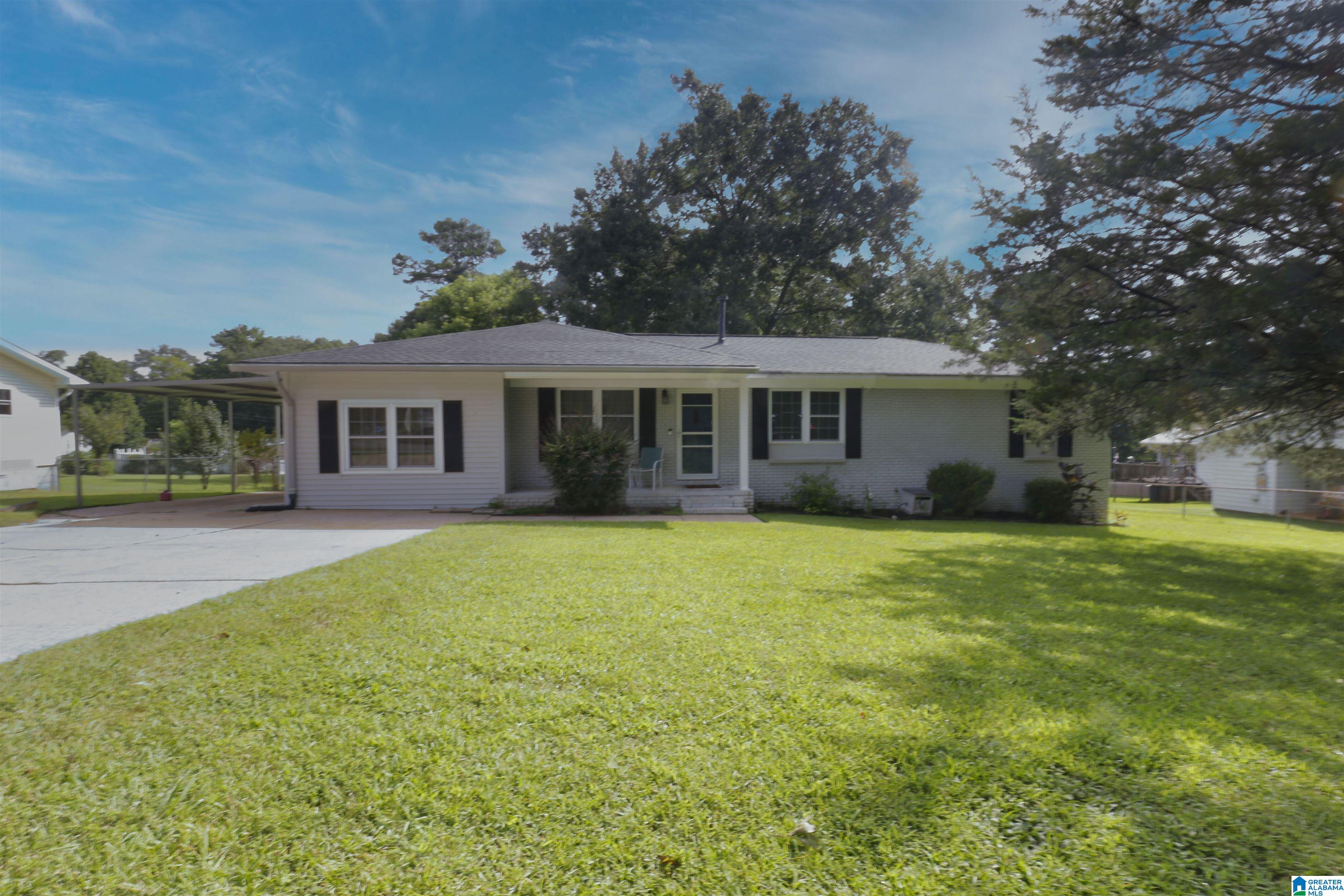 604 Elizabeth Road Southwest Jacksonville, AL 36265 - Photo 1 of 27 Gallery Image 1
