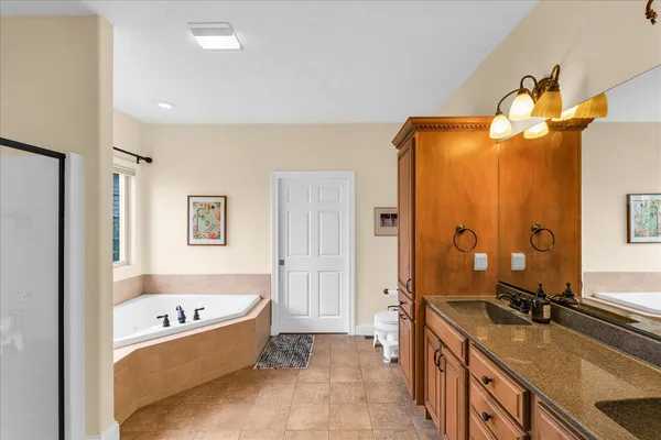 $534,900 | 5005 Stonebridge Drive, Champaign, IL 61822