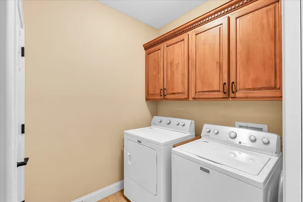 $534,900 | 5005 Stonebridge Drive, Champaign, IL 61822