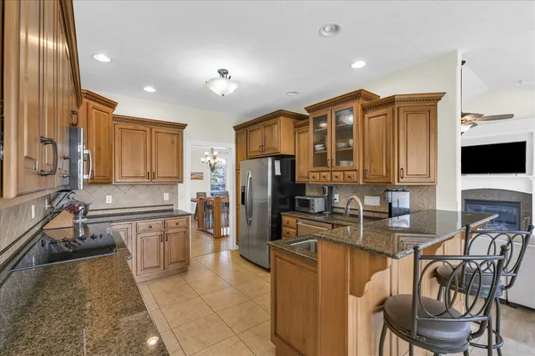 $534,900 | 5005 Stonebridge Drive, Champaign, IL 61822