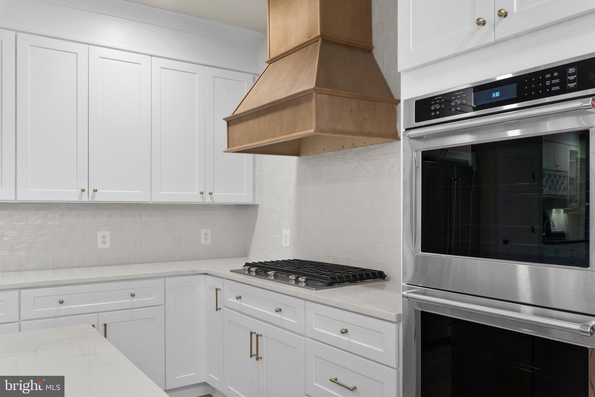 1353 Yorktown Road Annapolis, MD 21409 - Photo 18 of 39