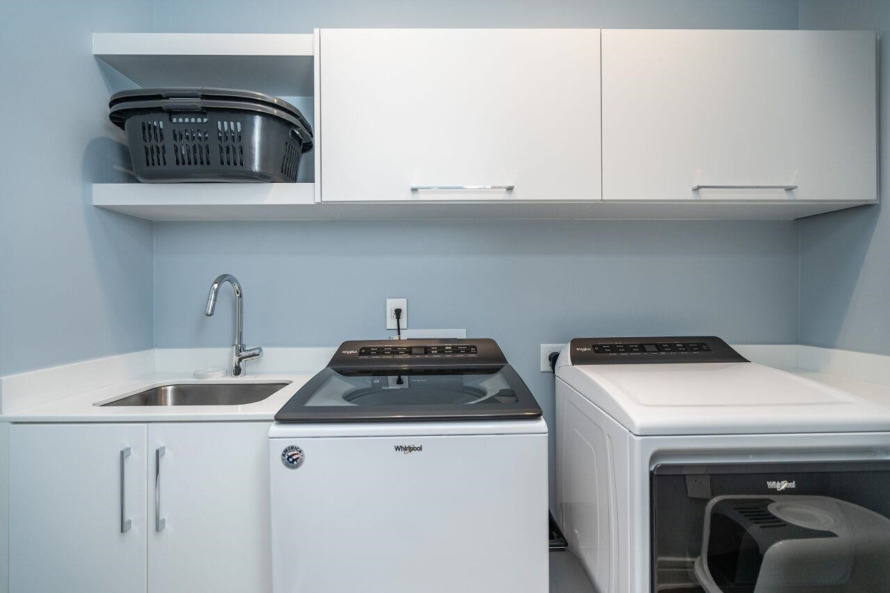 224 Dundas Lane Raleigh, NC 27603 - Photo 29 of 54 Laundry Room - Third Floor