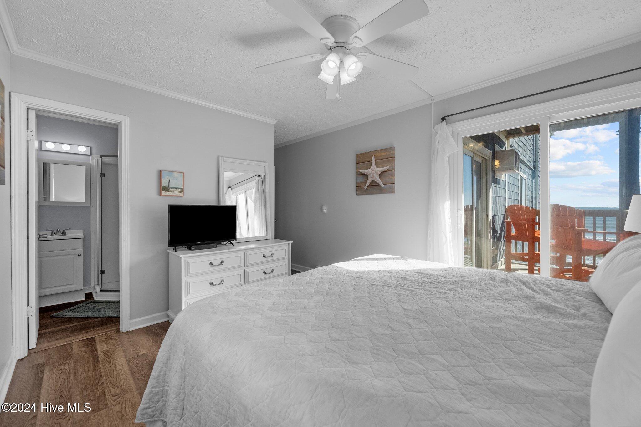 2240 New River Inlet Road, Unit 230 North Topsail Beach, NC 28460 - Photo 26 of 46 large-0193c059-3371-71ff-9d68-78b1a92809