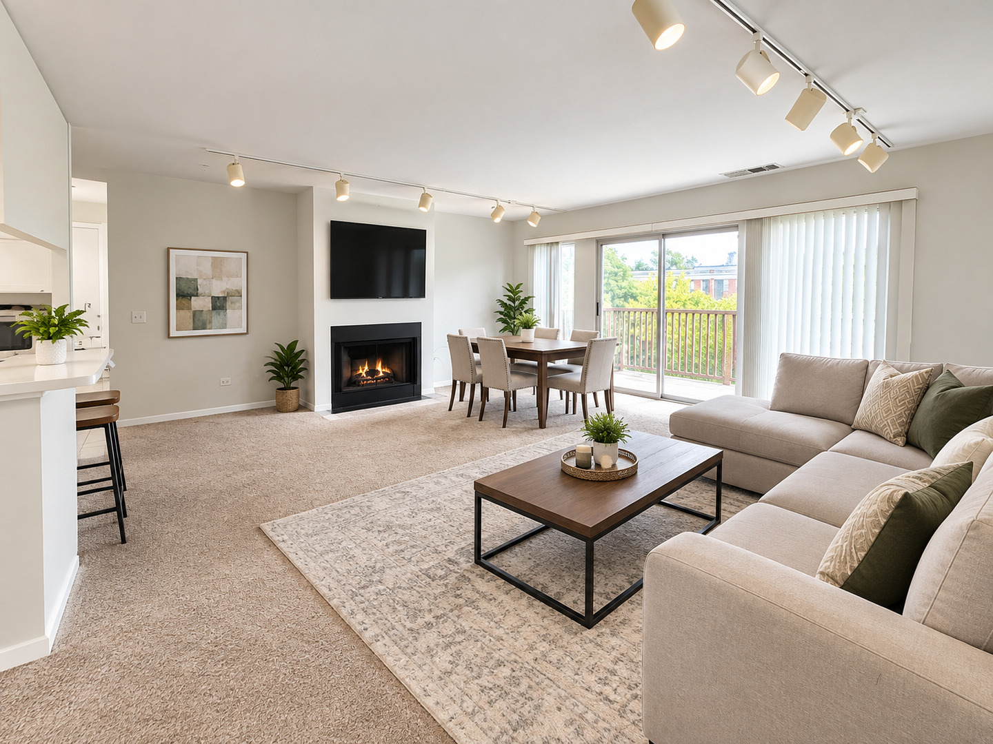 412 Kelburn Road, Unit 316 Deerfield, IL 60015 - Photo 6 of 15 Gallery Image 6
