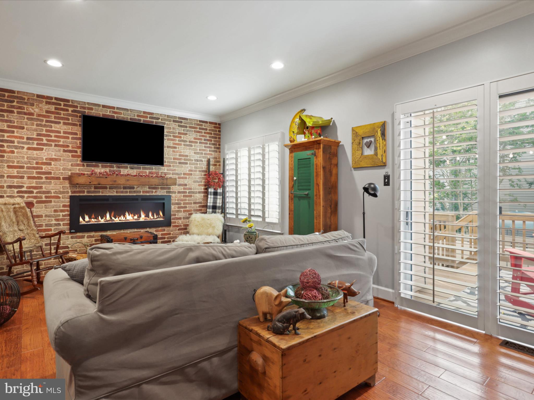 2422 Ridgehampton Court Reston, VA 20191 - Photo 14 of 43