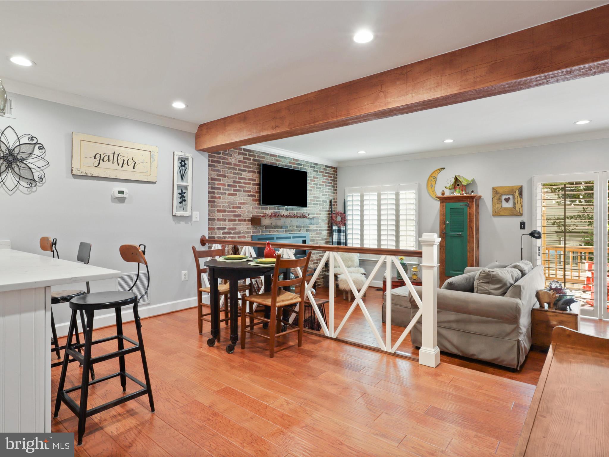 2422 Ridgehampton Court Reston, VA 20191 - Photo 6 of 43
