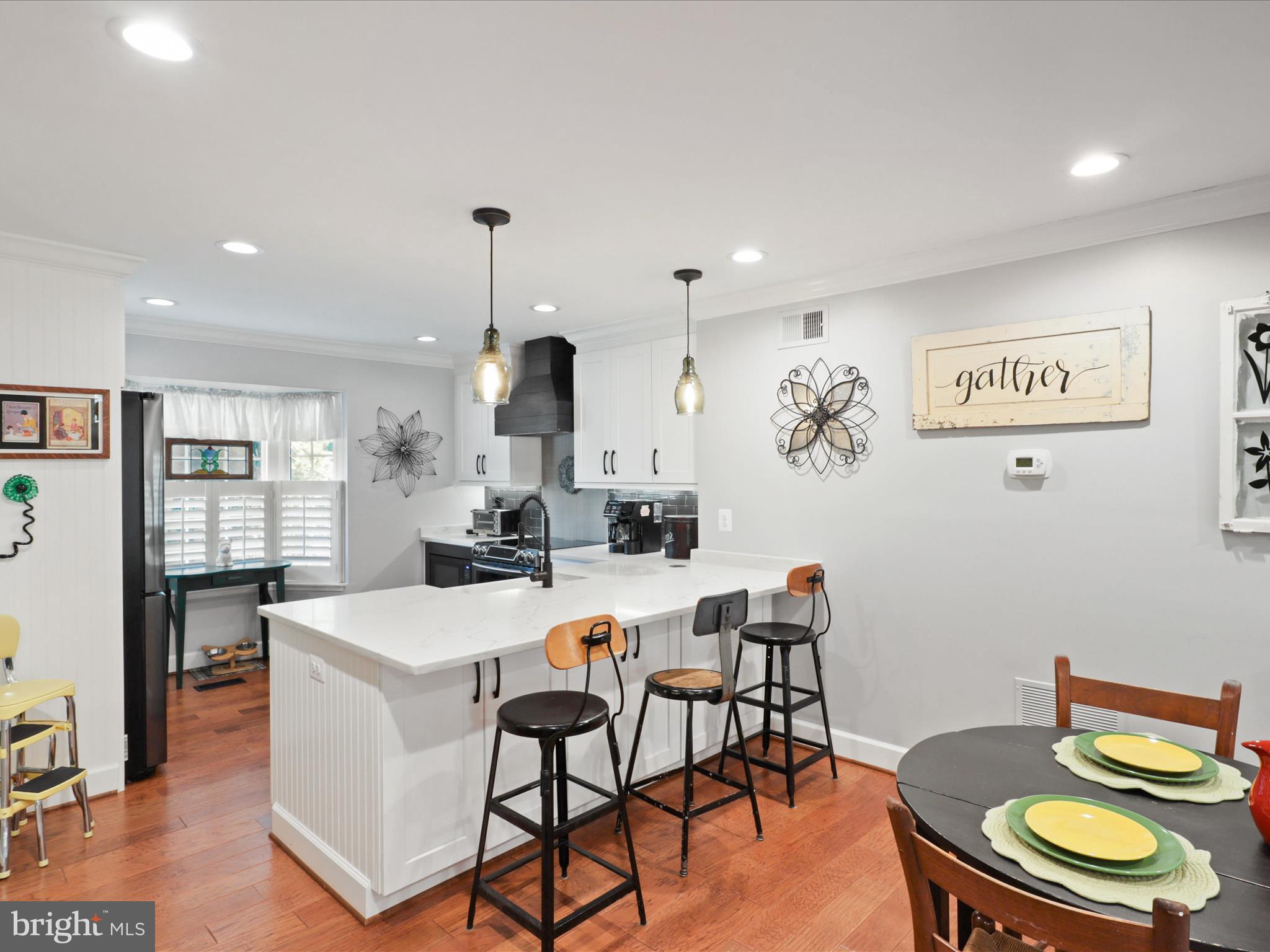 2422 Ridgehampton Court Reston, VA 20191 - Photo 8 of 43