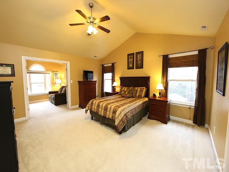 3905 Landover Lane Raleigh, NC 27616 - Photo 6 of 13 Gallery Image 6
