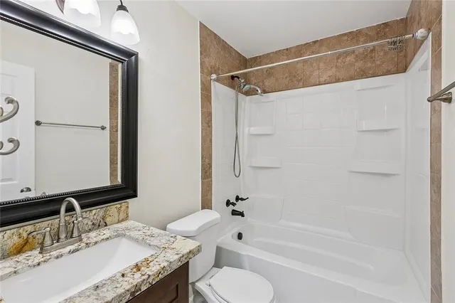 $265,000 | 27 Sandpiper Drive, Laplace, LA 70068