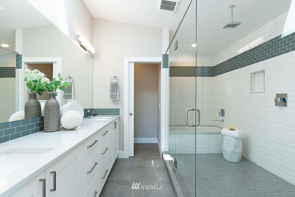 700 North 76th Street Seattle, WA 98103 - Photo 16 of 32 Gallery Image 16