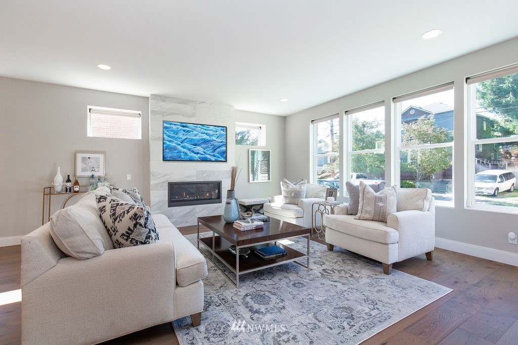 700 North 76th Street Seattle, WA 98103 - Photo 4 of 32 Gallery Image 4