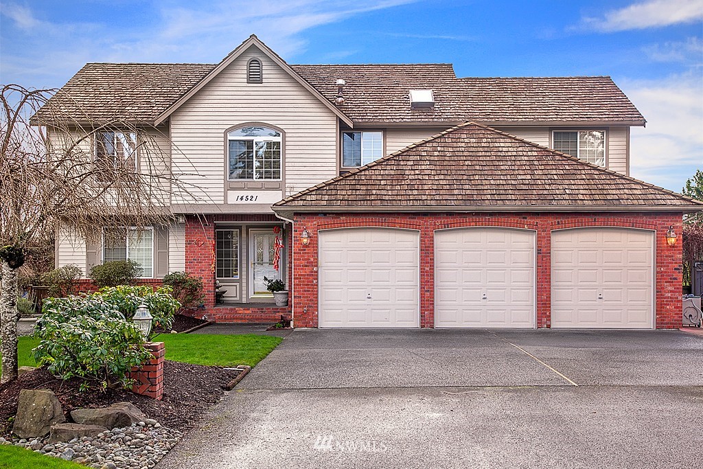 14521 144th Place Southeast Renton, WA 98059 - Photo 1 of 16 Gallery Image 1