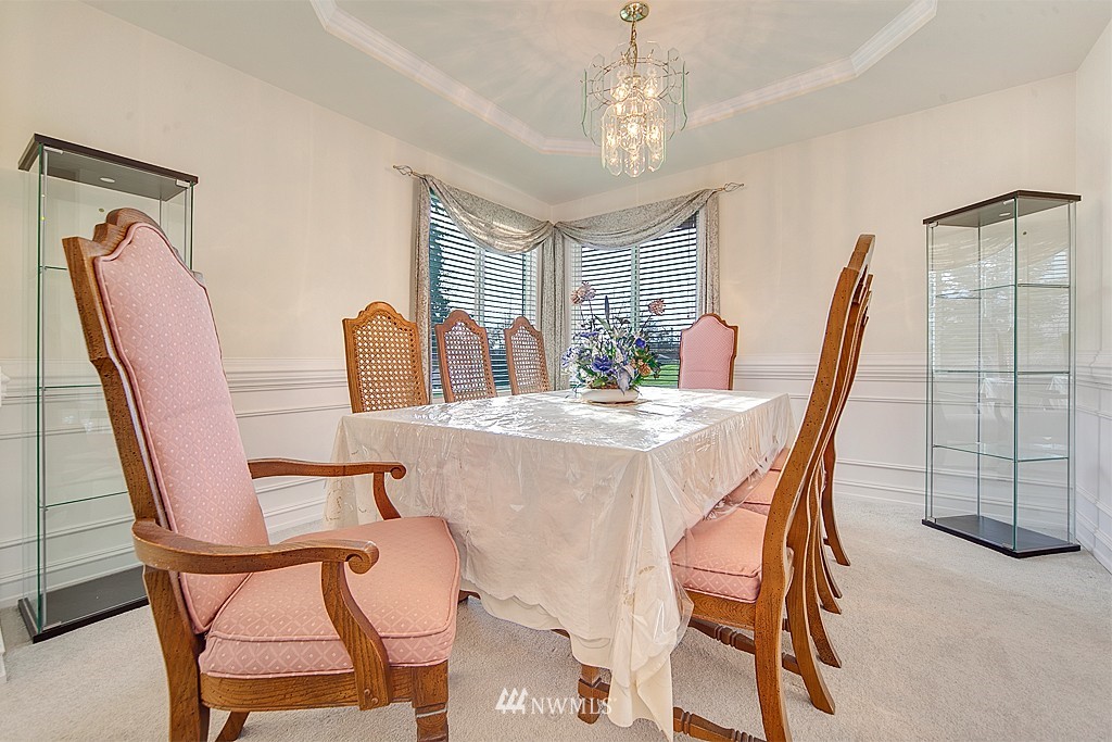 14521 144th Place Southeast Renton, WA 98059 - Photo 8 of 16 Gallery Image 8