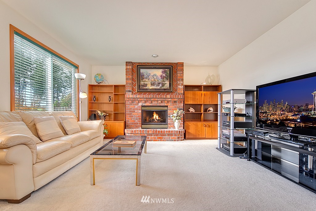 14521 144th Place Southeast Renton, WA 98059 - Photo 10 of 16 Gallery Image 10