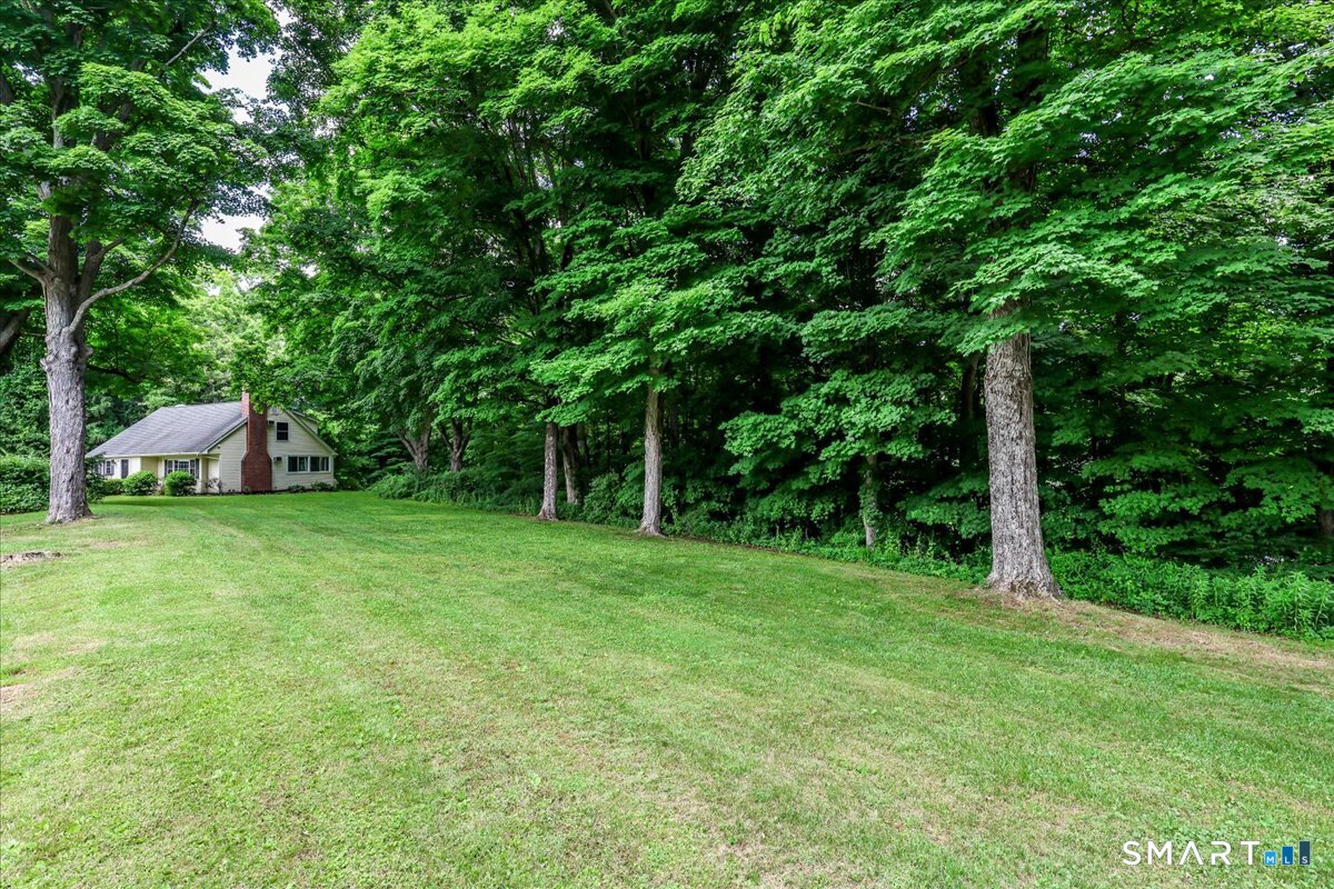 52 South Kent Road New Milford, CT 06755 - Photo 37 of 40