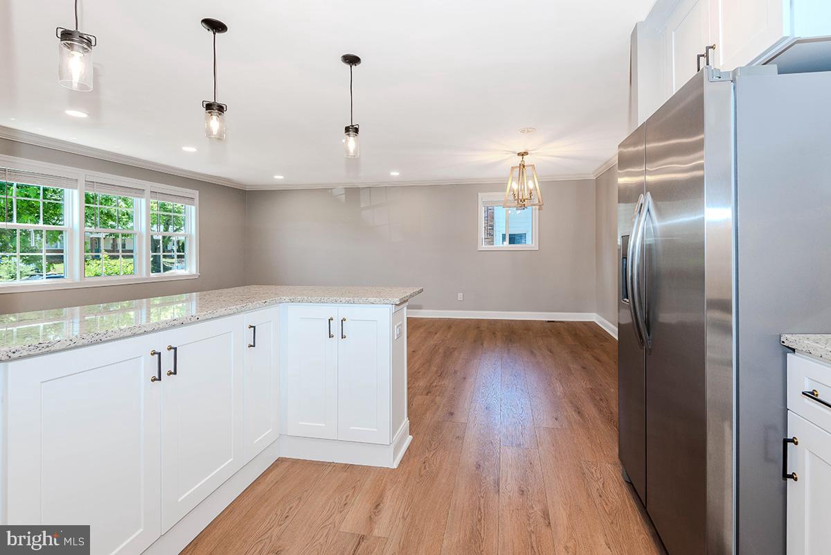 7730 Middlegate Court Pasadena, MD 21122 - Photo 14 of 51