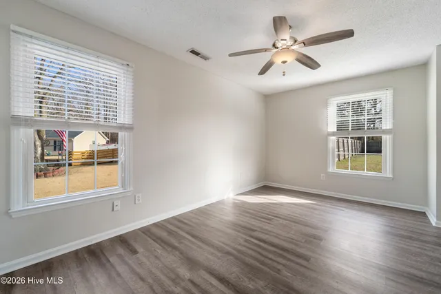 $1,695 | 500 Fieldstone Place, Jacksonville, NC 28546