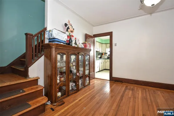 $580,000 | 423 North 8th Street, Fairview, NJ 07022