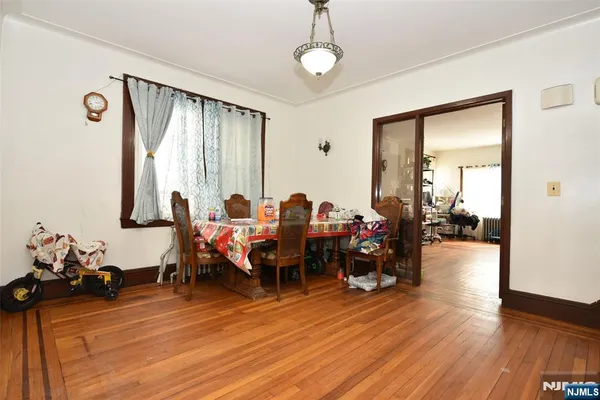 $580,000 | 423 North 8th Street, Fairview, NJ 07022