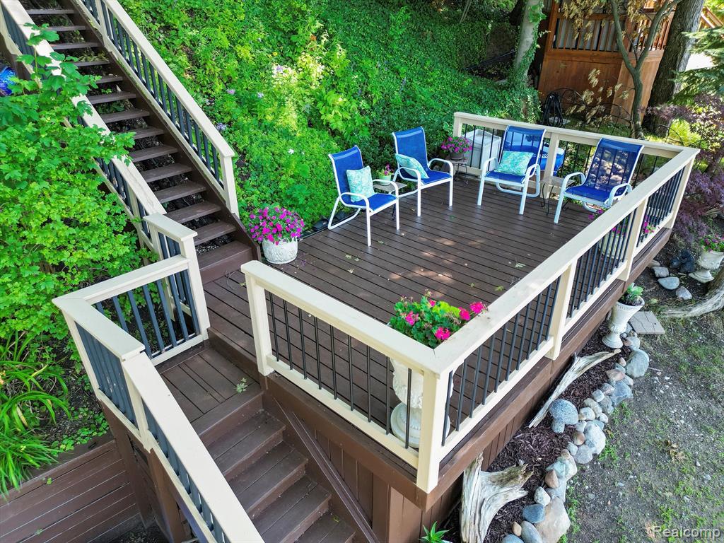 2401 Ridge Road White Lake, MI 48383 - Photo 68 of 84 Gallery Image 68