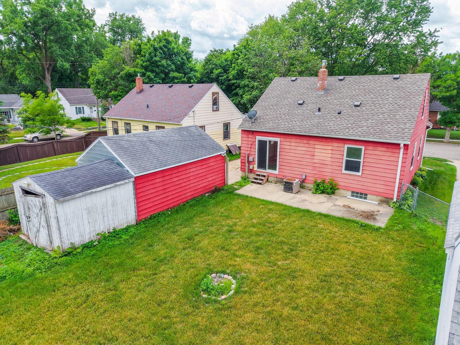 720 13th Avenue Northeast Rochester, MN 55906 - Photo 6 of 35