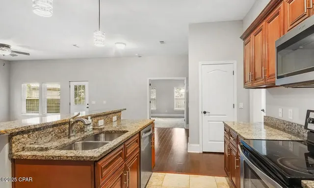 $2,700 | 102 Pura Vida Court, Panama City Beach, FL 32413