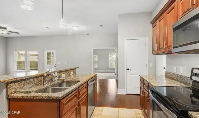 $2,700 | 102 Pura Vida Court, Panama City Beach, FL 32413