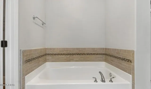 $2,800 | 102 Pura Vida Court, Panama City Beach, FL 32413