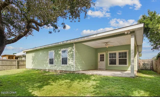 $2,800 | 102 Pura Vida Court, Panama City Beach, FL 32413