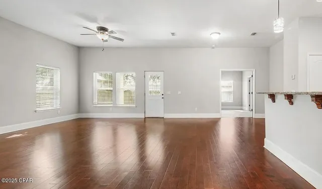 $2,800 | 102 Pura Vida Court, Panama City Beach, FL 32413