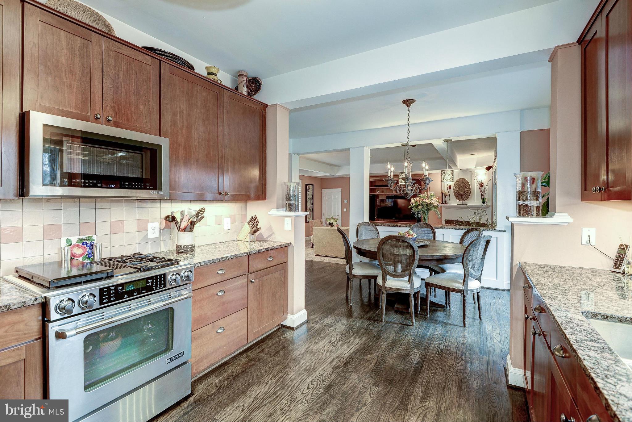 1901 Kirby Road McLean, VA 22101 - Photo 11 of 29 Haggerstown cabinetry w/under-cabinet lighting