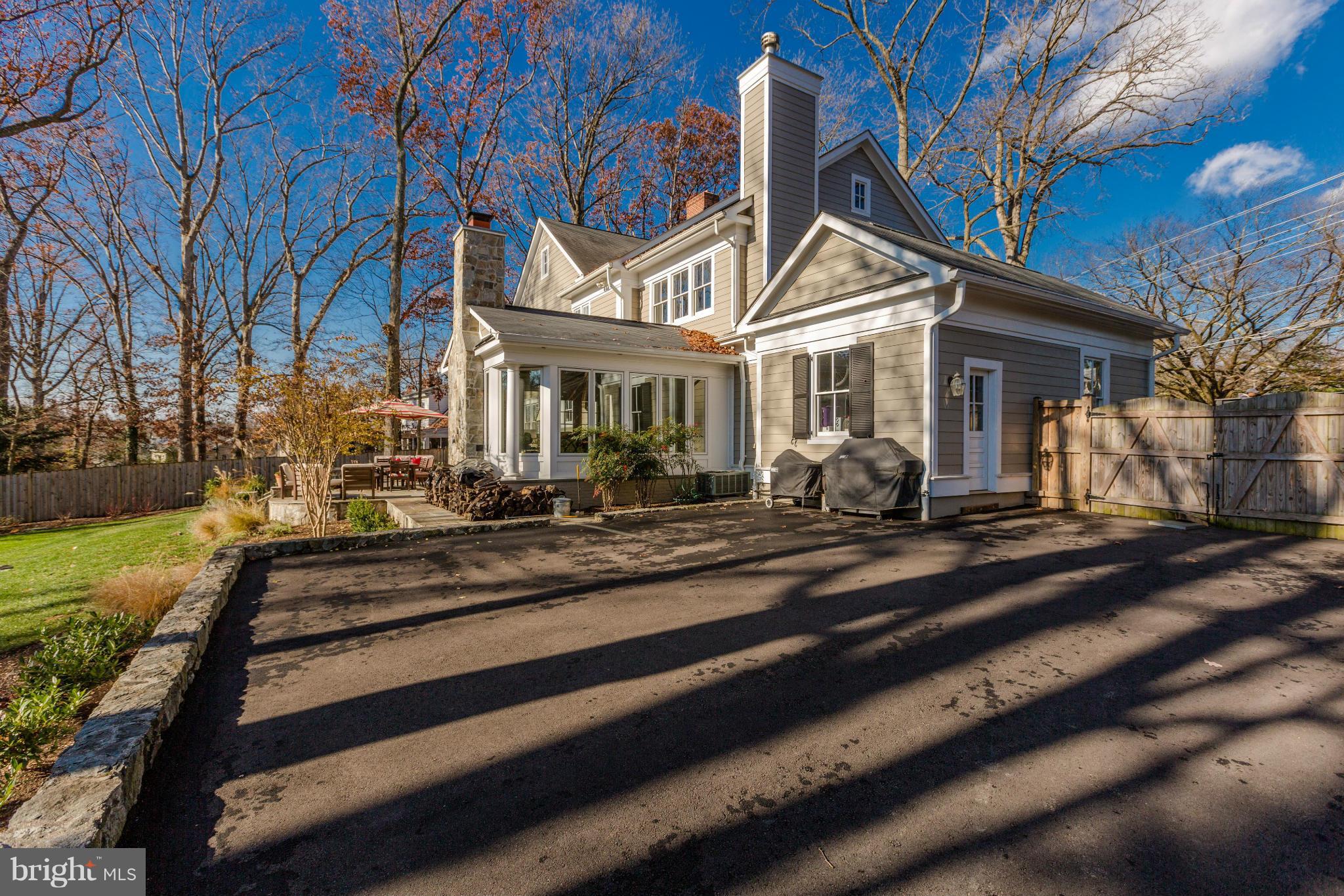1901 Kirby Road McLean, VA 22101 - Photo 27 of 29 Expansive rear driveway-offers incredible options!