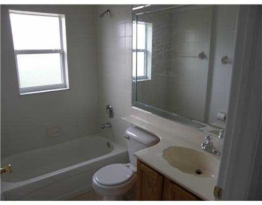 281 Southwest Glen Road Port St. Lucie, FL 34953 - Photo 13 of 19 Additional Photo
