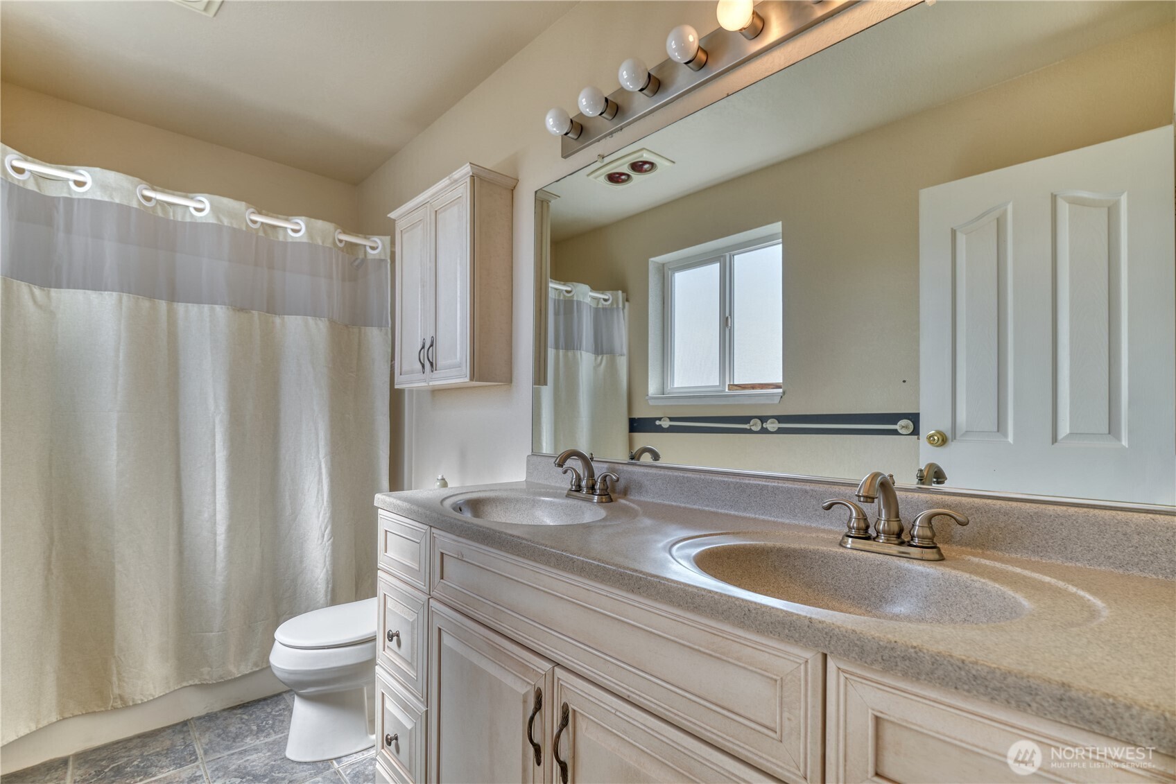 1474 Edwards Drive Point Roberts, WA 98281 - Photo 15 of 39