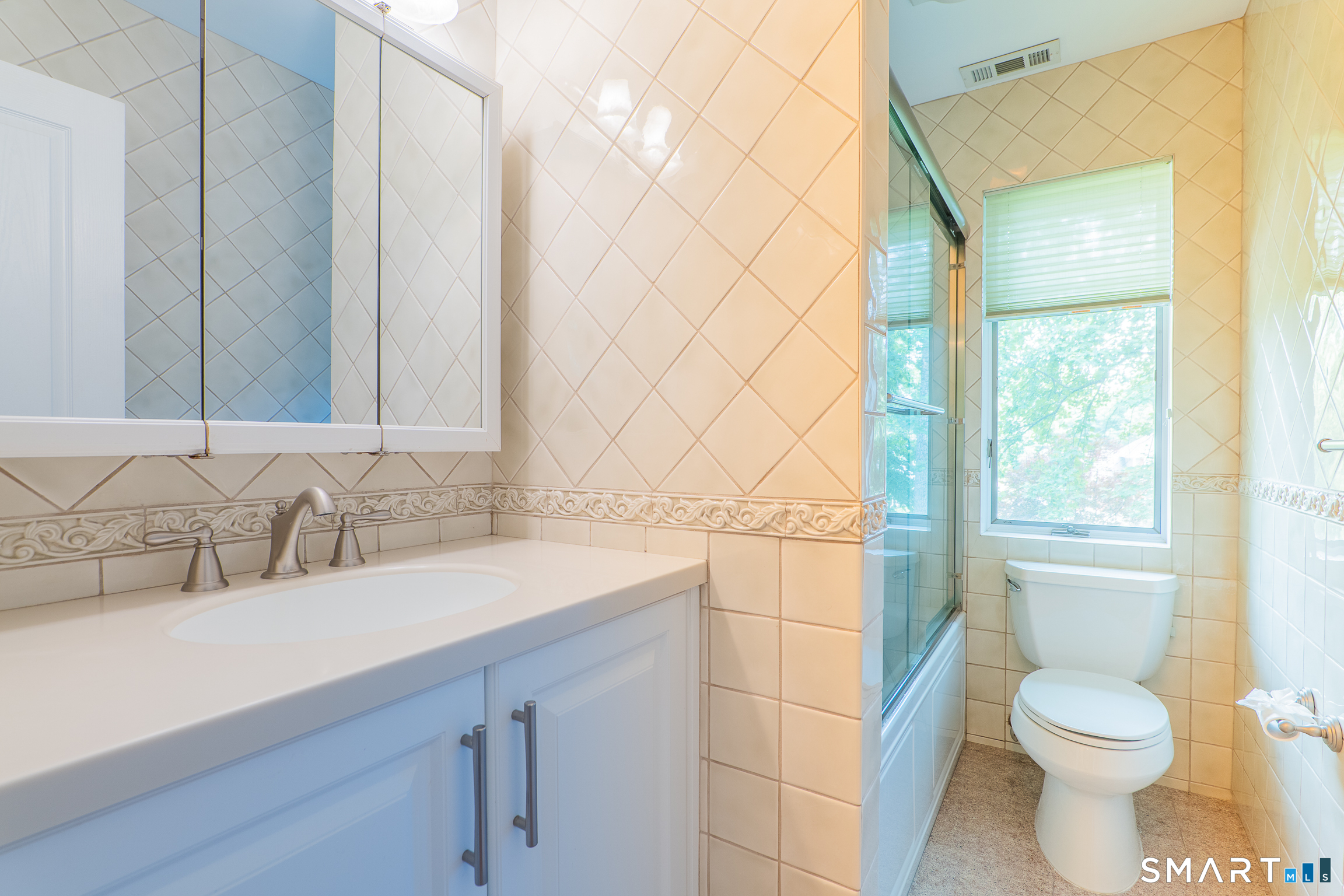 32 Horseshoe Ridge Road Newtown, CT 06482 - Photo 27 of 40