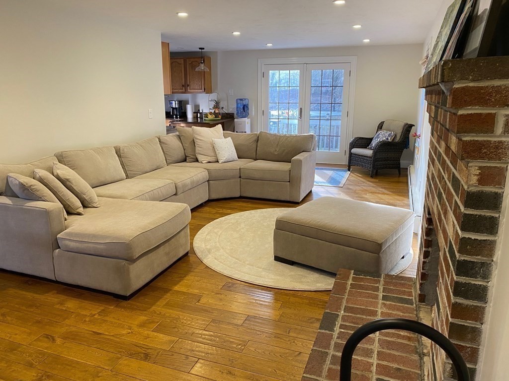 7 Sanfred Road Leicester, MA 01524 - Photo 8 of 25 Gallery Image 8