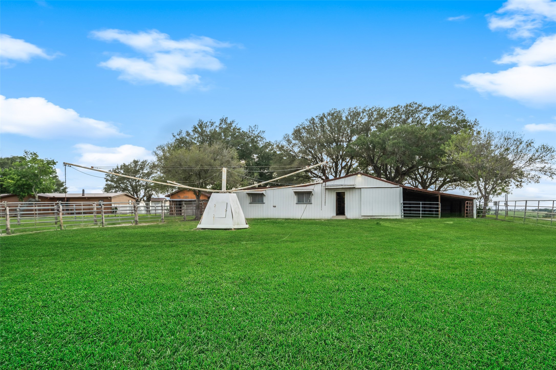 119 Fm 1891 Shiner, TX 77984 - Photo 30 of 40 a view of a house with a yard