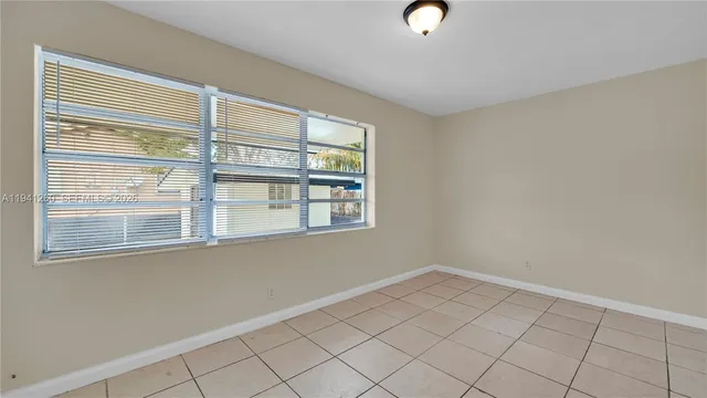 $3,900 | 5225 Mayo Street, Hollywood, FL 33021