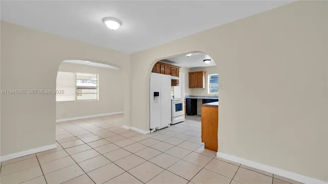 $3,900 | 5225 Mayo Street, Hollywood, FL 33021