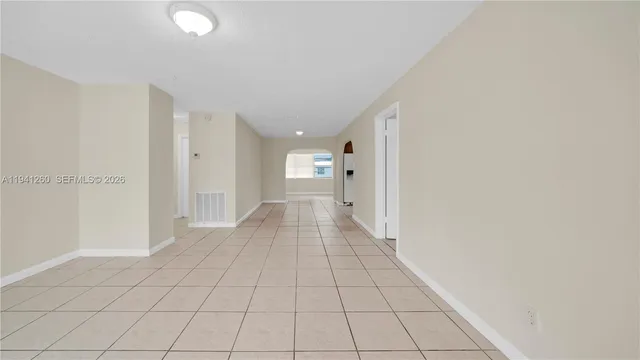 $3,900 | 5225 Mayo Street, Hollywood, FL 33021