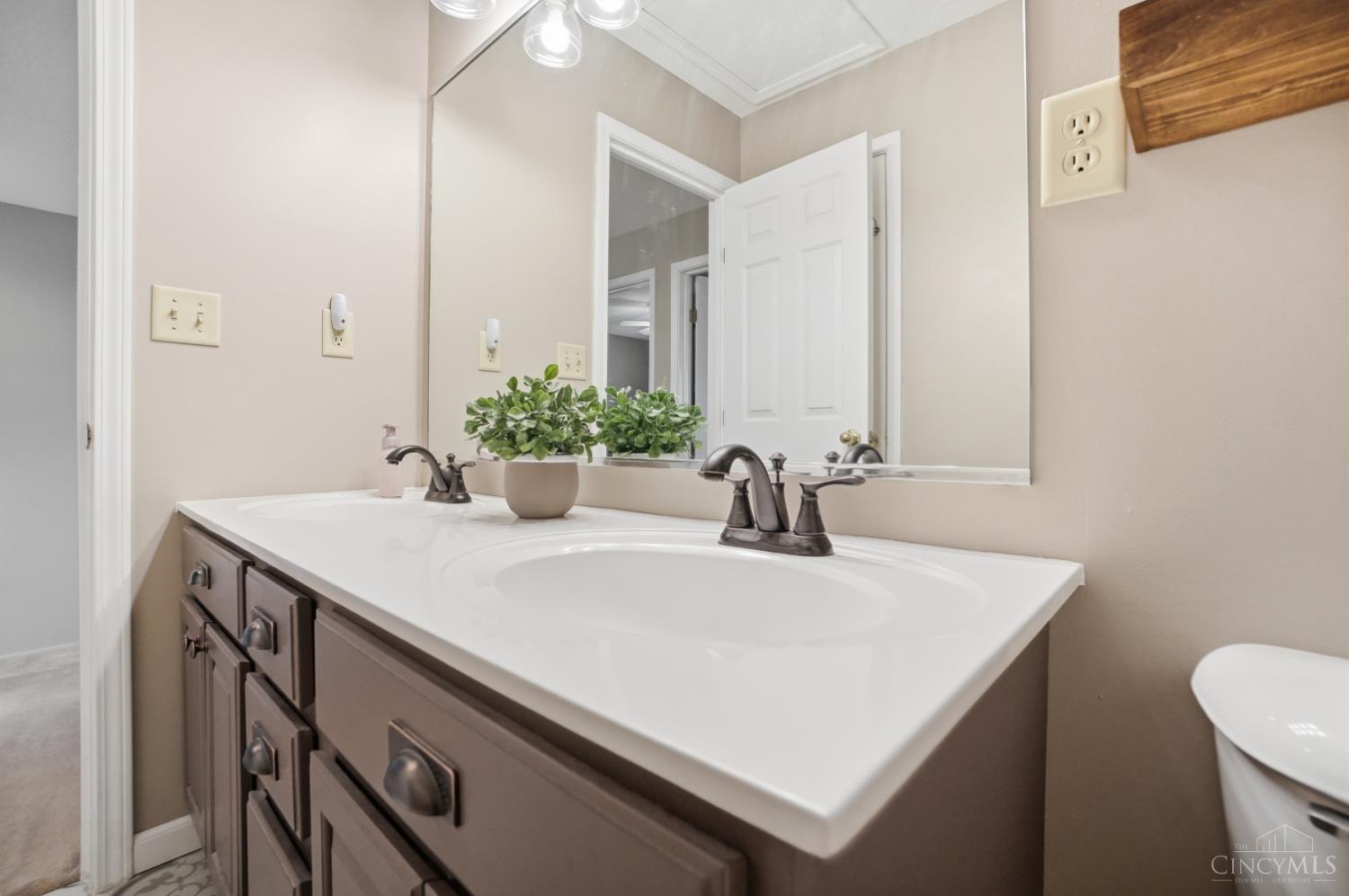 359 Hallmark Court Fairfield, OH 45014 - Photo 53 of 83