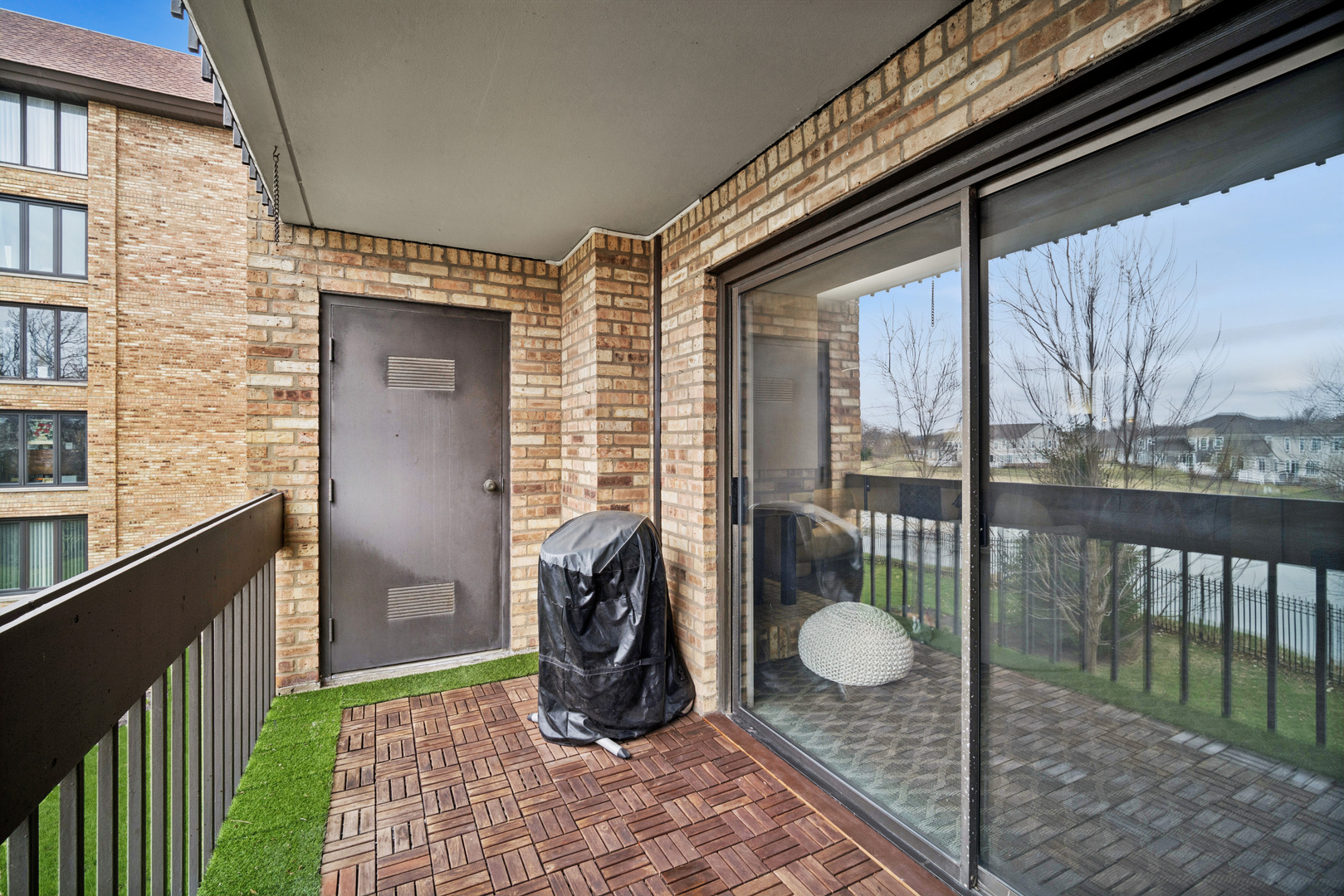 1671 Mission Hills Road, Unit 206 Northbrook, IL 60062 - Photo 15 of 17