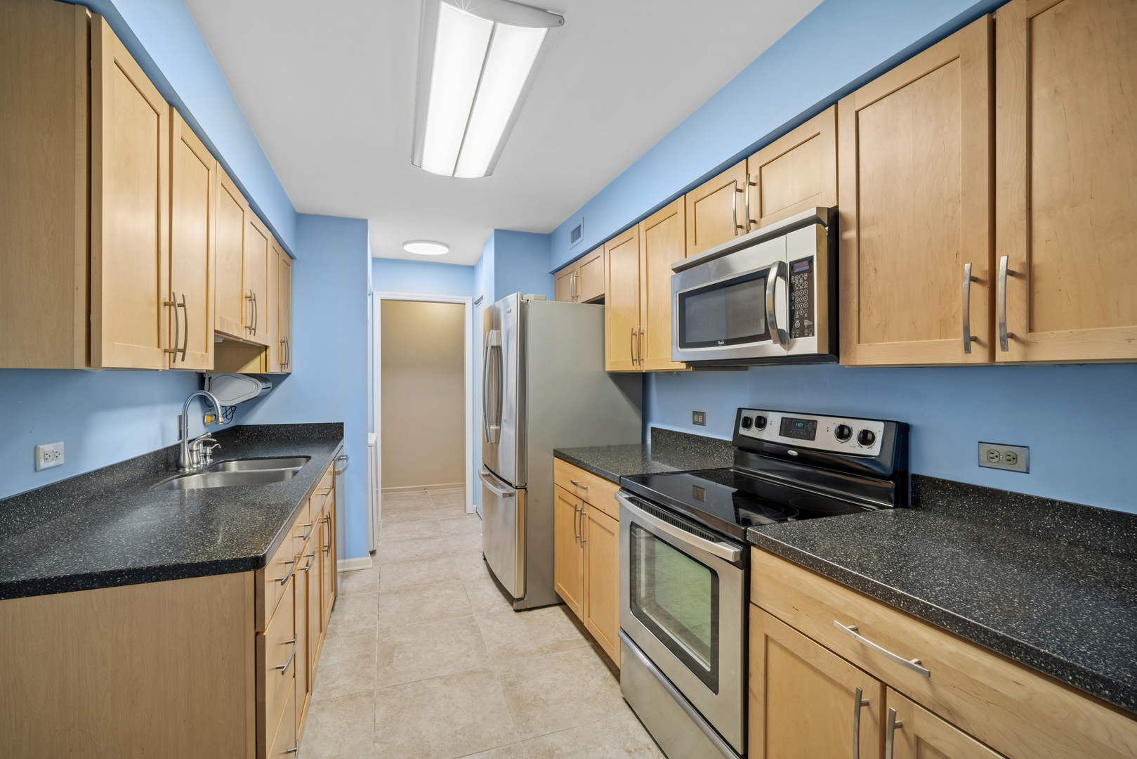 1671 Mission Hills Road, Unit 206 Northbrook, IL 60062 - Photo 4 of 17